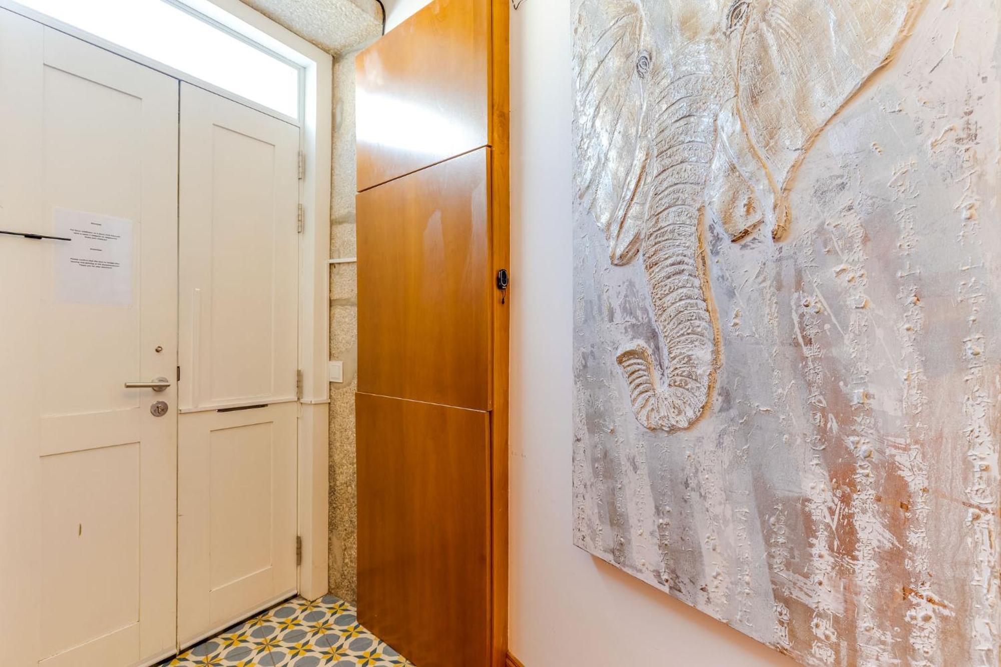 Cozy Nest Hostel OOporto Esterno foto