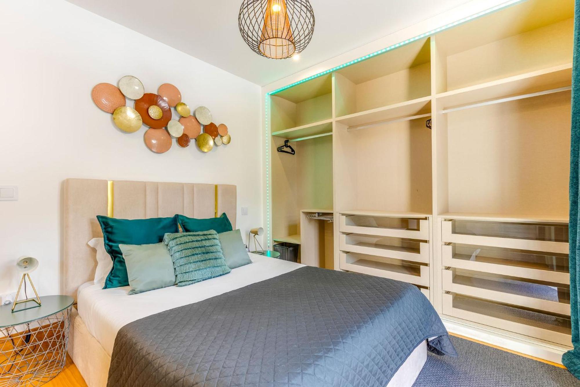 Cozy Nest Hostel OOporto Esterno foto