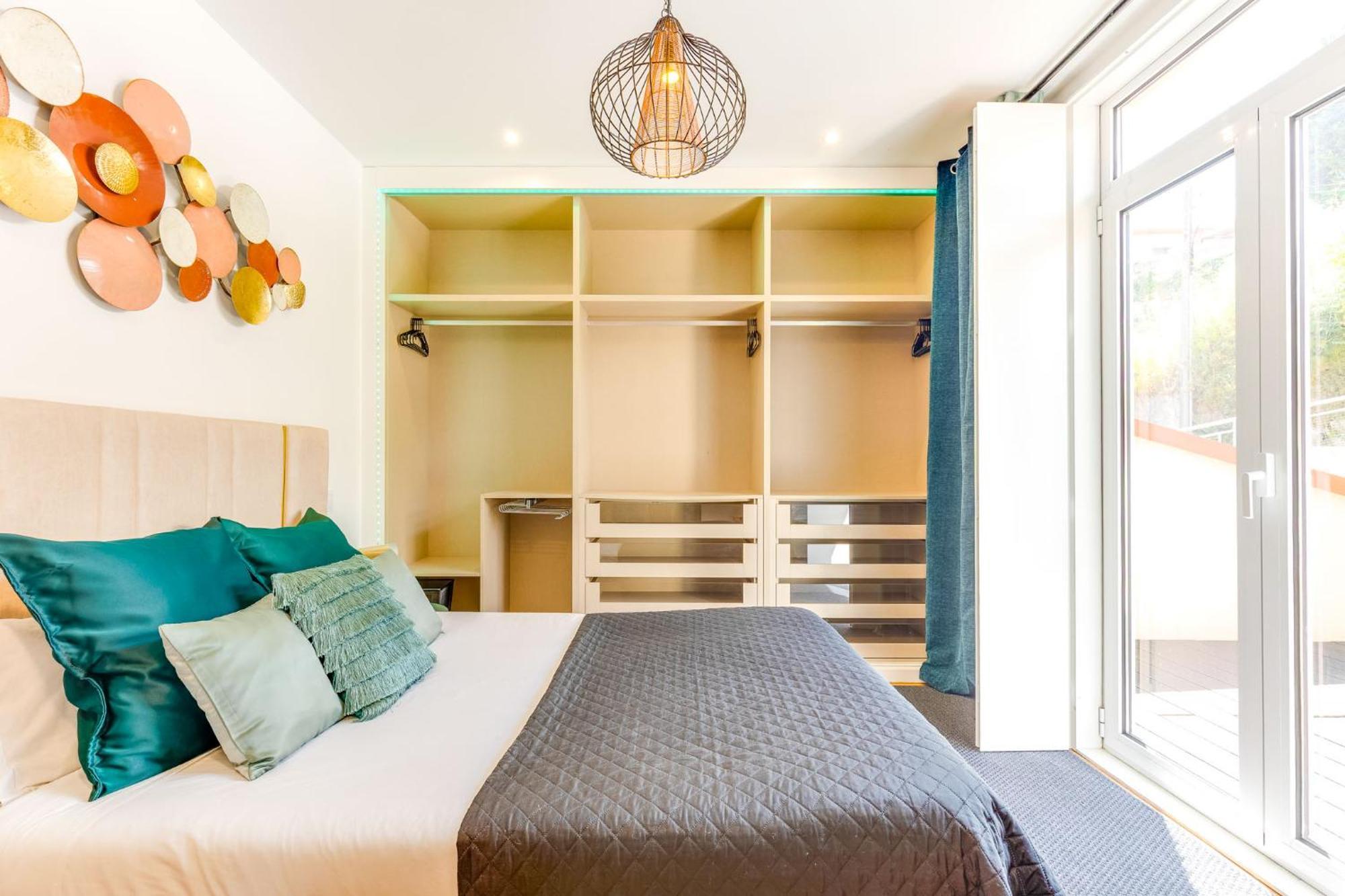 Cozy Nest Hostel OOporto Esterno foto